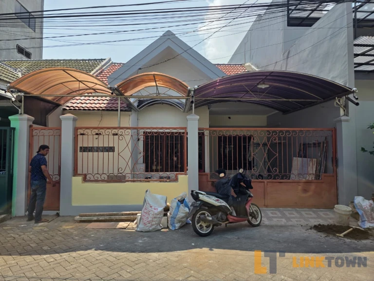 Rumah di Bawah Harga Pasaran di Jalan Lebak Indah Jaya I Tambaksari Surabaya Timur