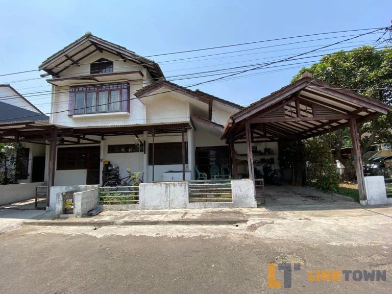 Miliki Rumah Hook Luas 247m² di Kopo Permai Bandung