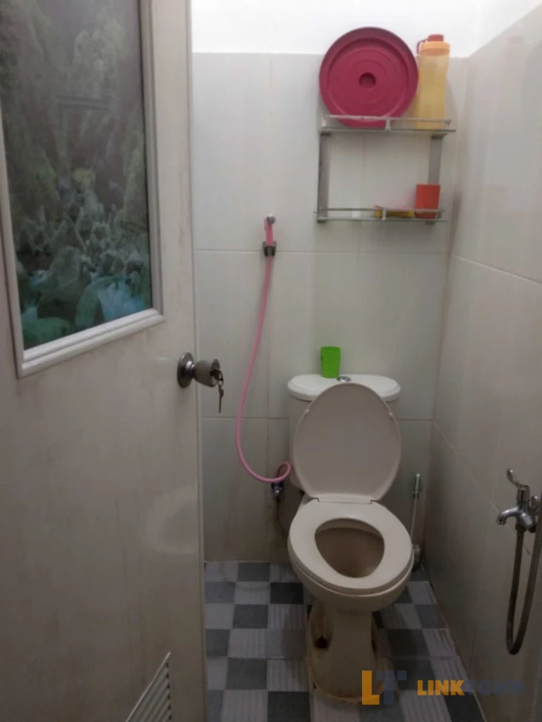 Dijual Cepat Rumah Strategis 2 Lantai di Bintara Bekasi Barat