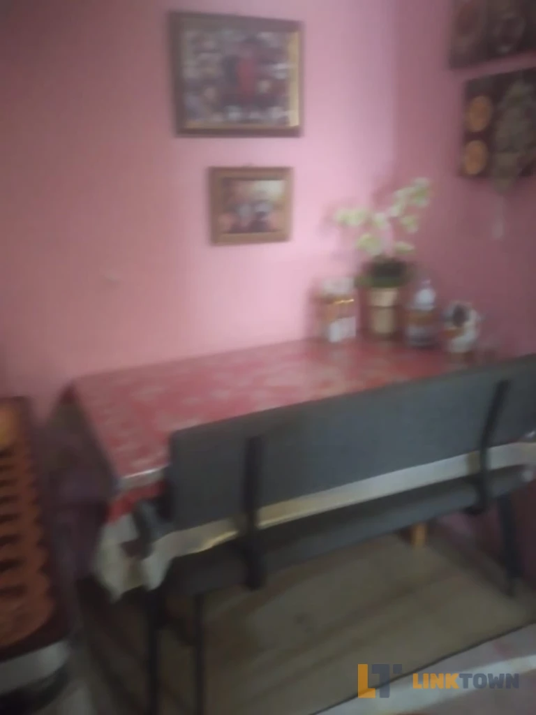 Dijual Cepat Rumah Strategis 2 Lantai di Bintara Bekasi Barat