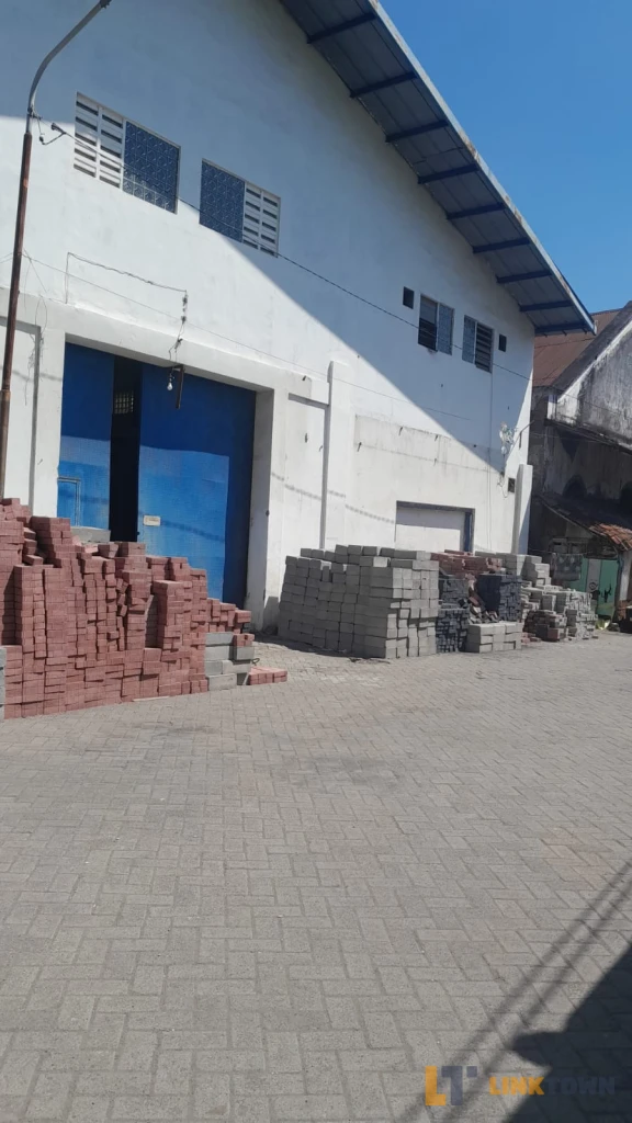 Gudang Kalimas Hilir Pabean Cantikan Surabaya Utara 