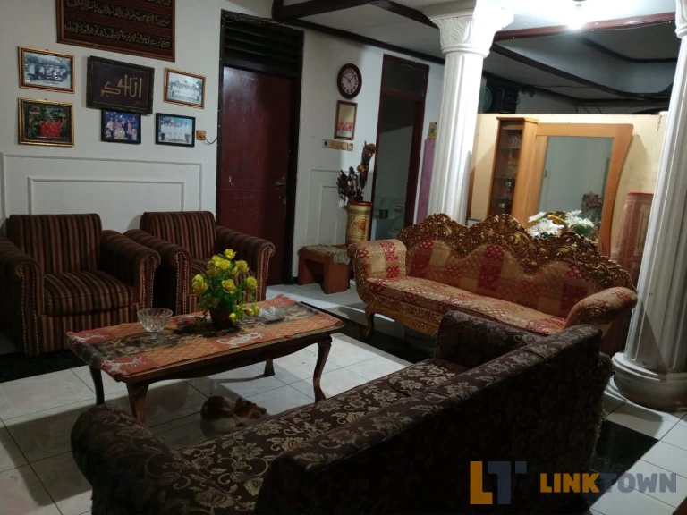 Linktown Benhil Jakarta Pusat