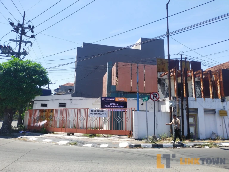 Tempat Usaha Tengah Kota Strategis di Surabaya  Tempat Usaha Tengah Kota Strategis di Surabaya