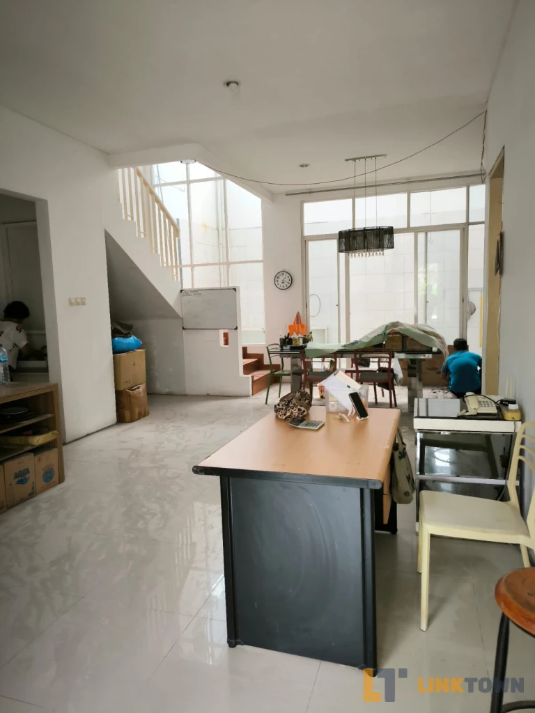 Dijual Cepat Rumah Royal Residence Cluster Addington Surabaya