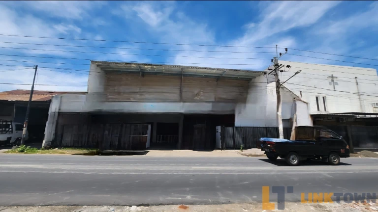 Dijual Rumah Usaha Raya Wisma Lidah Kulon Surabaya Barat  Dijual Rumah Usaha Raya Wisma Lidah Kulon Surabaya Barat