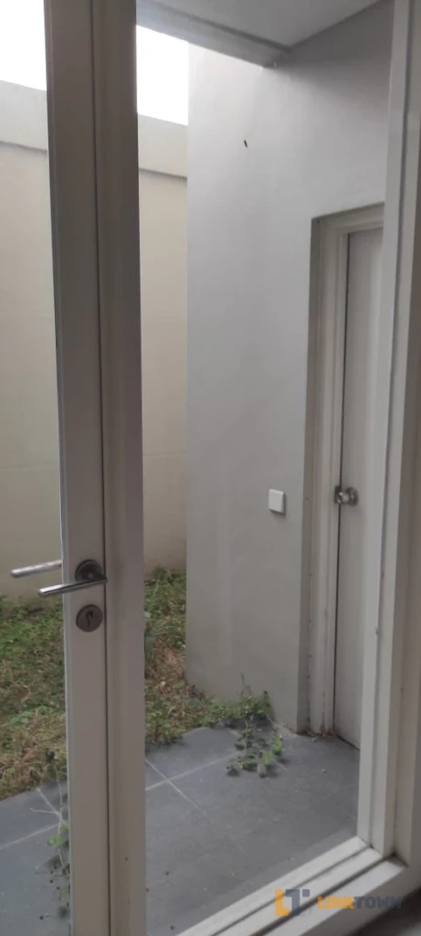 Dijual Ruko Modern Northwest Boulevard 3 Lantai Pakal Surabaya 