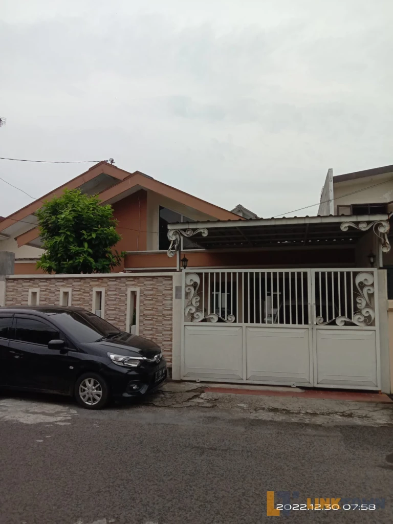Jual Cepat Rumah Luas 300m² di Rungkut Surabaya