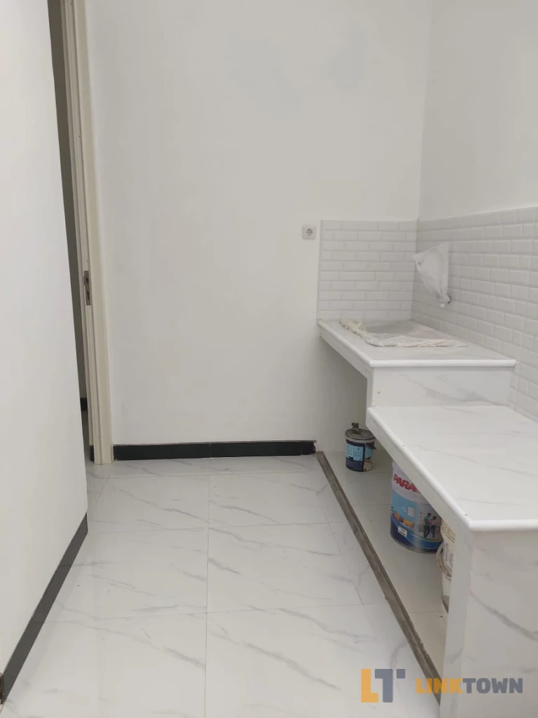 Rumah Mewah Siap Huni di Mulyosari Utara Surabaya Timur 