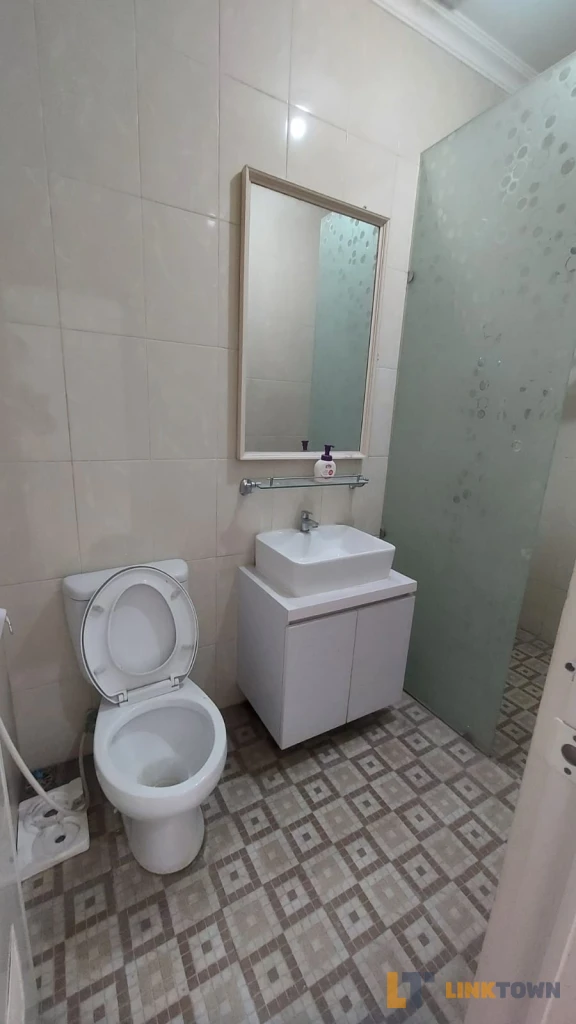 Jual Cepat Rumah Terenovasi Siap Huni di Sukolilo Surabaya
