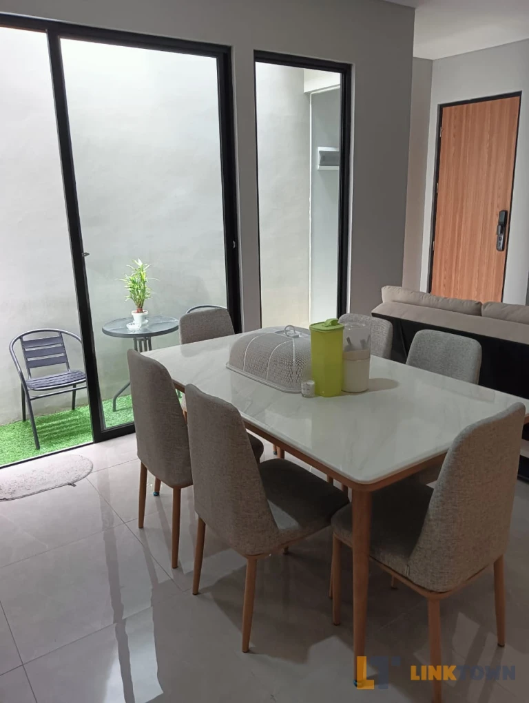 Disewakan Cepat Rumah Furnish di Grandwista Tinggal bawa koper aja