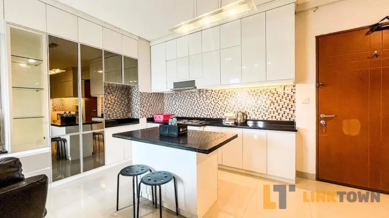 Dijual Cepat Apartment Furnish 3BR di Eastcoast Surabaya