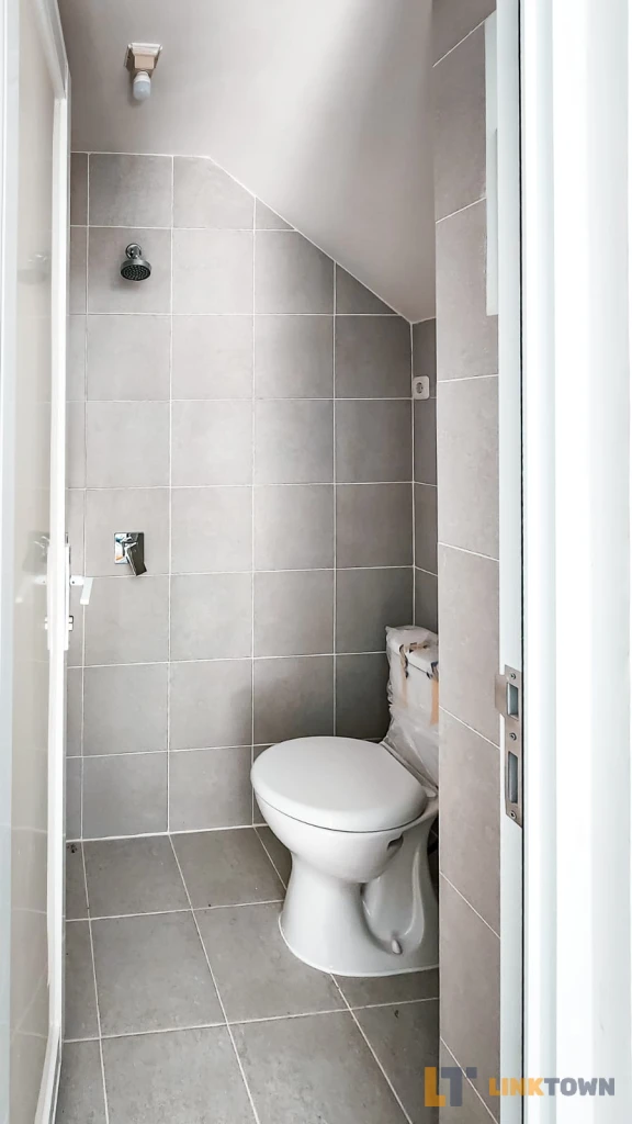 Disewakan Rumah Amesta Terra Gunung Anyar Surabaya 