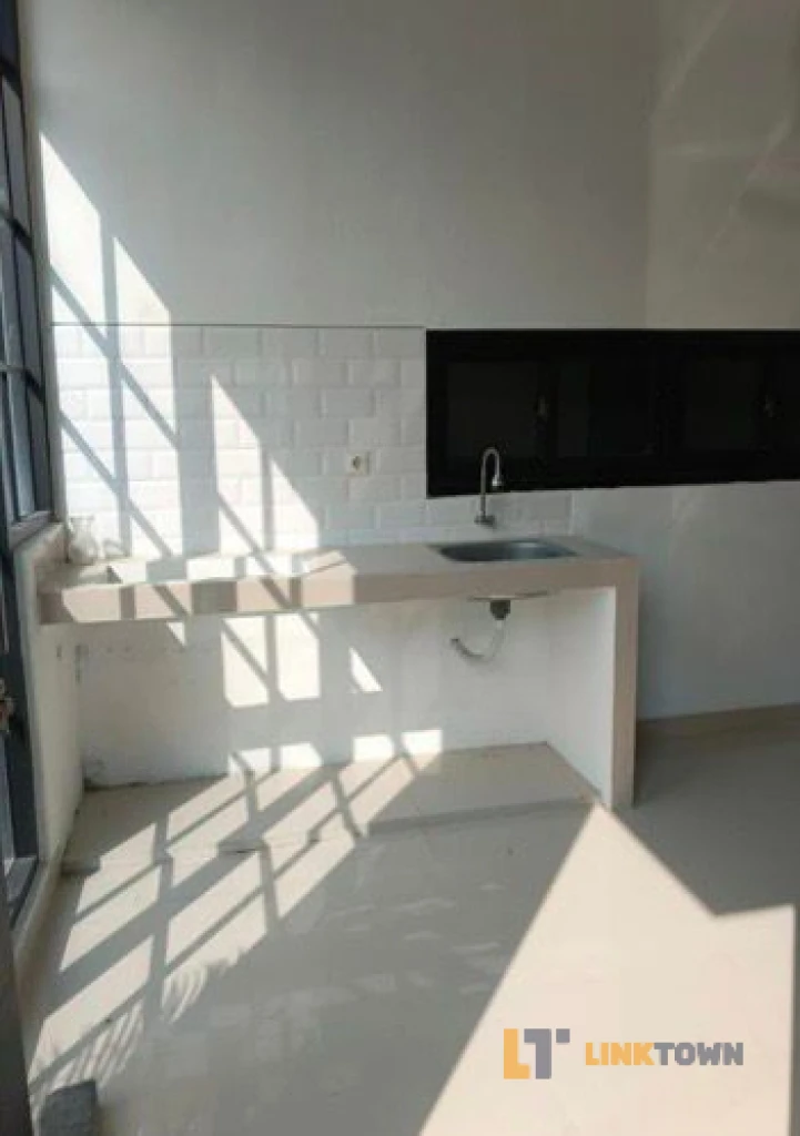 Rumah Baru Modern Minimalis Kuwukan Sambikerep Surabaya 