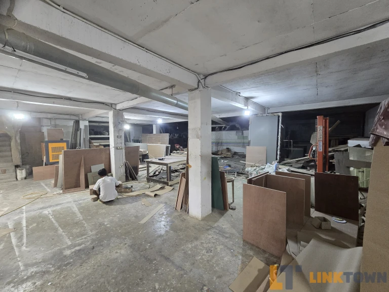 Dijual Gudang Luas 422m² dan Strategis di Kenjeran Surabaya