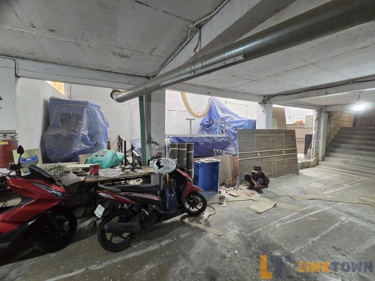 Dijual Gudang Luas 422m² dan Strategis di Kenjeran Surabaya