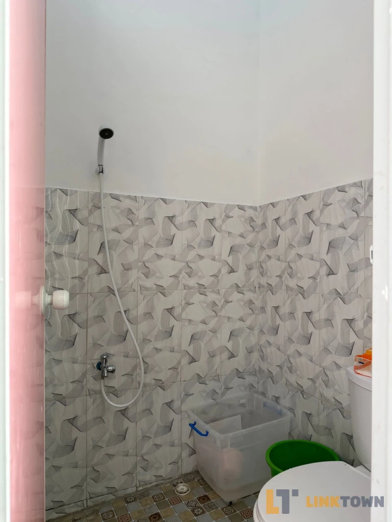 Disewakan Rumah Unfurnished Alana Hills Regency Driyorejo Gresik 