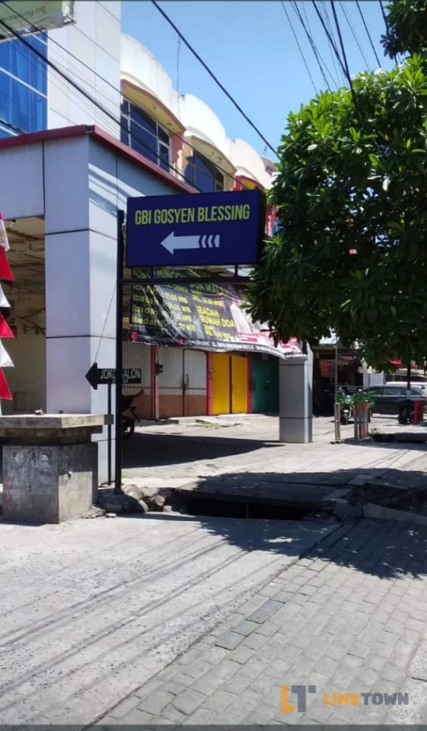 Ruko Babatan Pantai dengan 3 Lantai di Surabaya Timur 