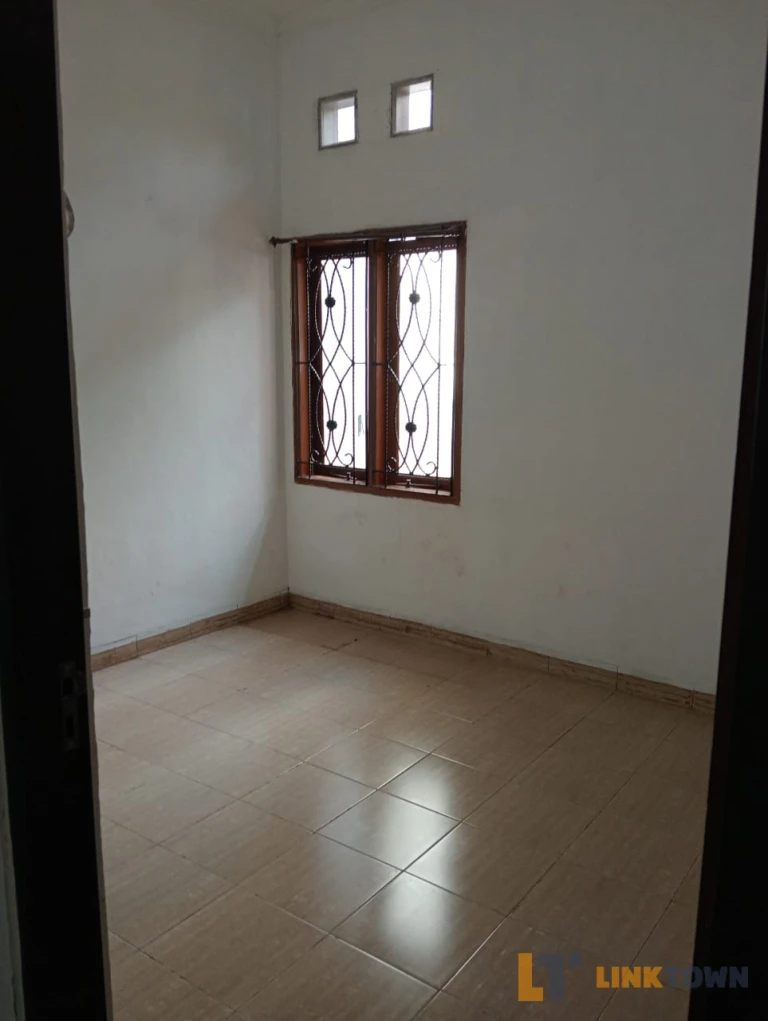 Disewakan Rumah Strategis Siap Huni di Kendalsari Pratama Rungkut Surabaya