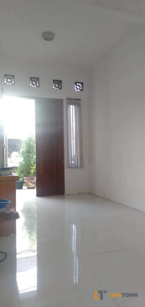 Rumah Hook Elegan Bukit Palma Citraland Utara Surabaya 
