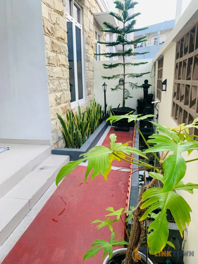 Perumahan Elegan The 8 Residence Lowokwaru Malang 