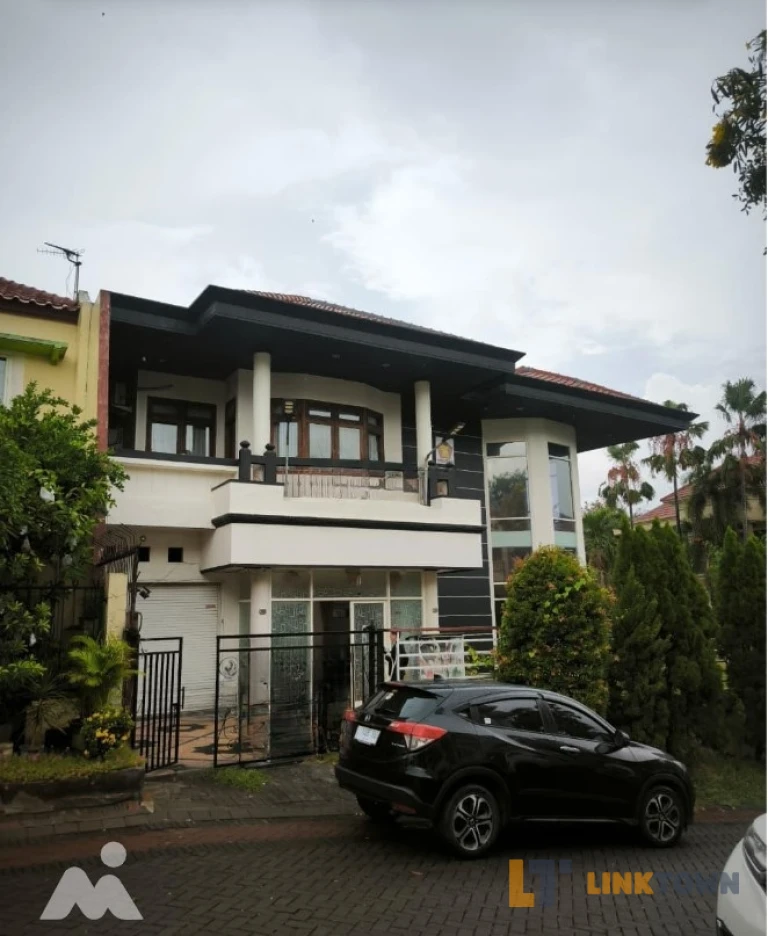 Villa Sentra Raya Citraland Surabaya Barat