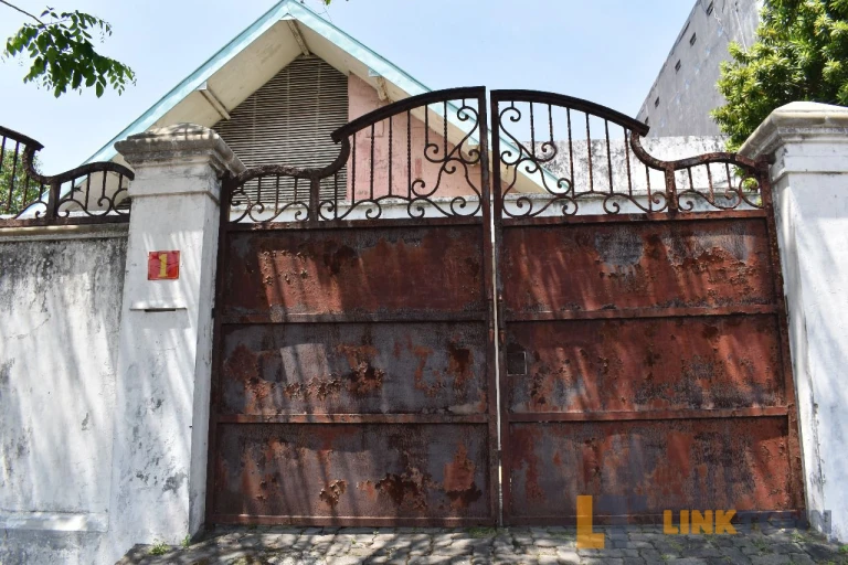 Dijual Rumah Pusat Kota Lompo Batang Sawahan Surabaya