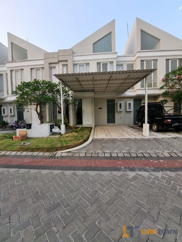 Perumahan Strategis Grand Pakuwon Cluster Adelaide Tandes Surabaya 