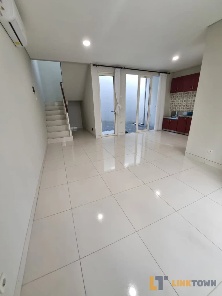 Perumahan Strategis Grand Pakuwon Cluster Adelaide Tandes Surabaya 