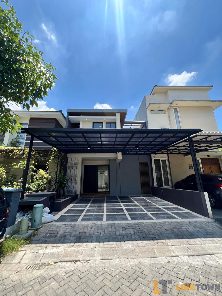 Rumah New Minimalis 2 Lantai Moca Vrbana Dian Istana Wiyung Surabaya Barat 