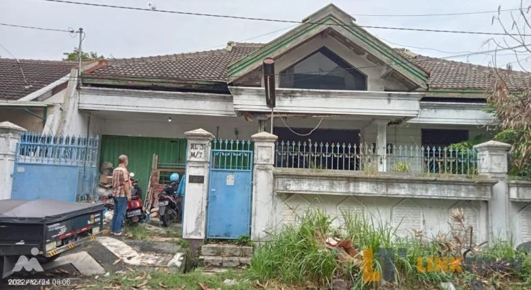 Rumah Strategis Rungkut Asri Utara Surabaya Timur 