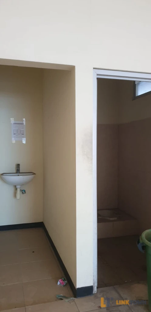 Disewakan Ruko Strategis Jalan Puri Jambangan Baru Surabaya 