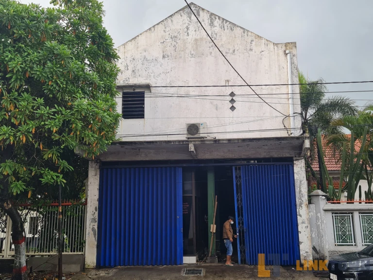 Ruko Besar di Jalan PB Sudirman Mojokerto 