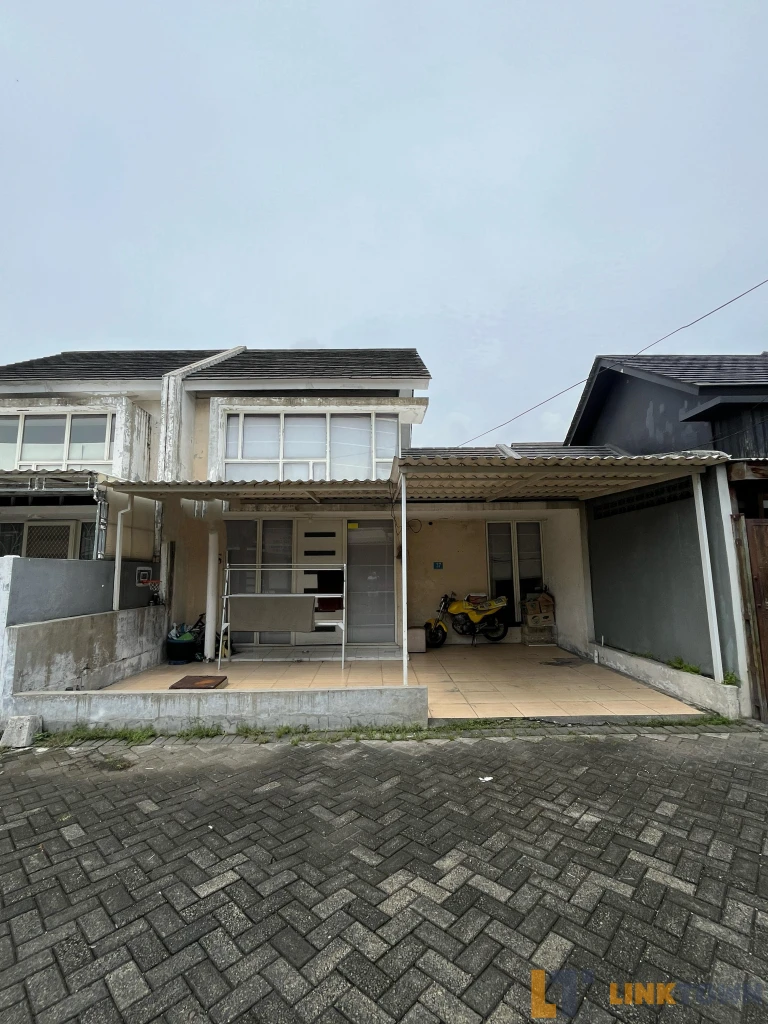 Rumah Evergreen De Parc Termurah di Gunung Anyar Surabaya 