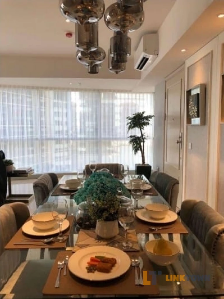 Disewakan Luxury Condo One Icon Strategis Tengah Kota Direct Connecting TP6 Private Lift Surabaya 