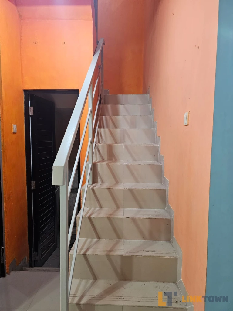 Miliki Rumah 2 Lantai Wellington Park Tambaksumur Waru Sidoarjo