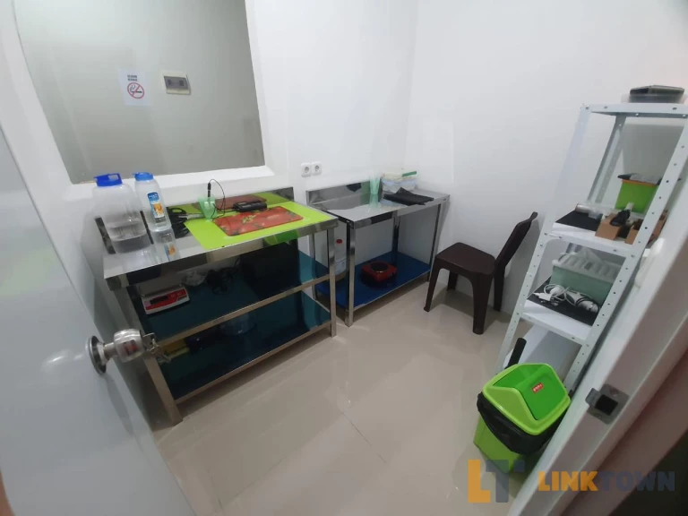 Ruko 3 Lantai Northwest Boulevard Citraland Utara Surabaya