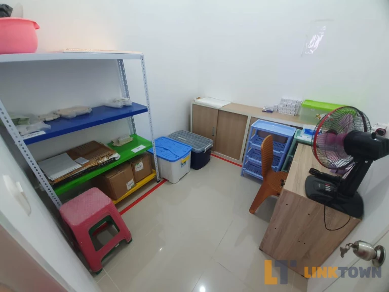 Ruko 3 Lantai Northwest Boulevard Citraland Utara Surabaya