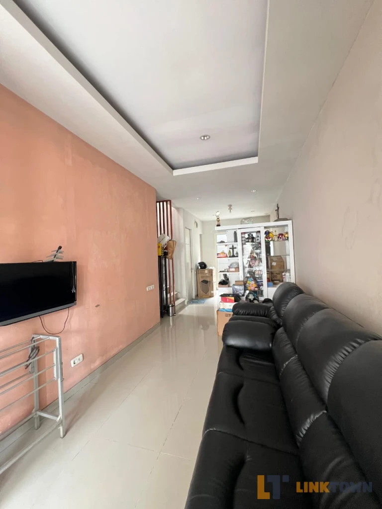 Disewakan Full Furnished Rumah Alam Hijau Citraland Surabaya Barat