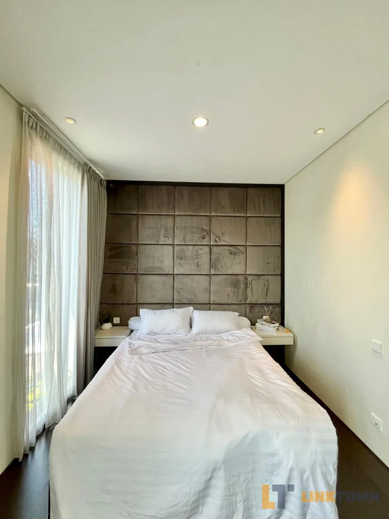 Disewakan Rumah Full Furnished Dan Mewah Cluster Pelican Hill Citraland Utara Surabaya