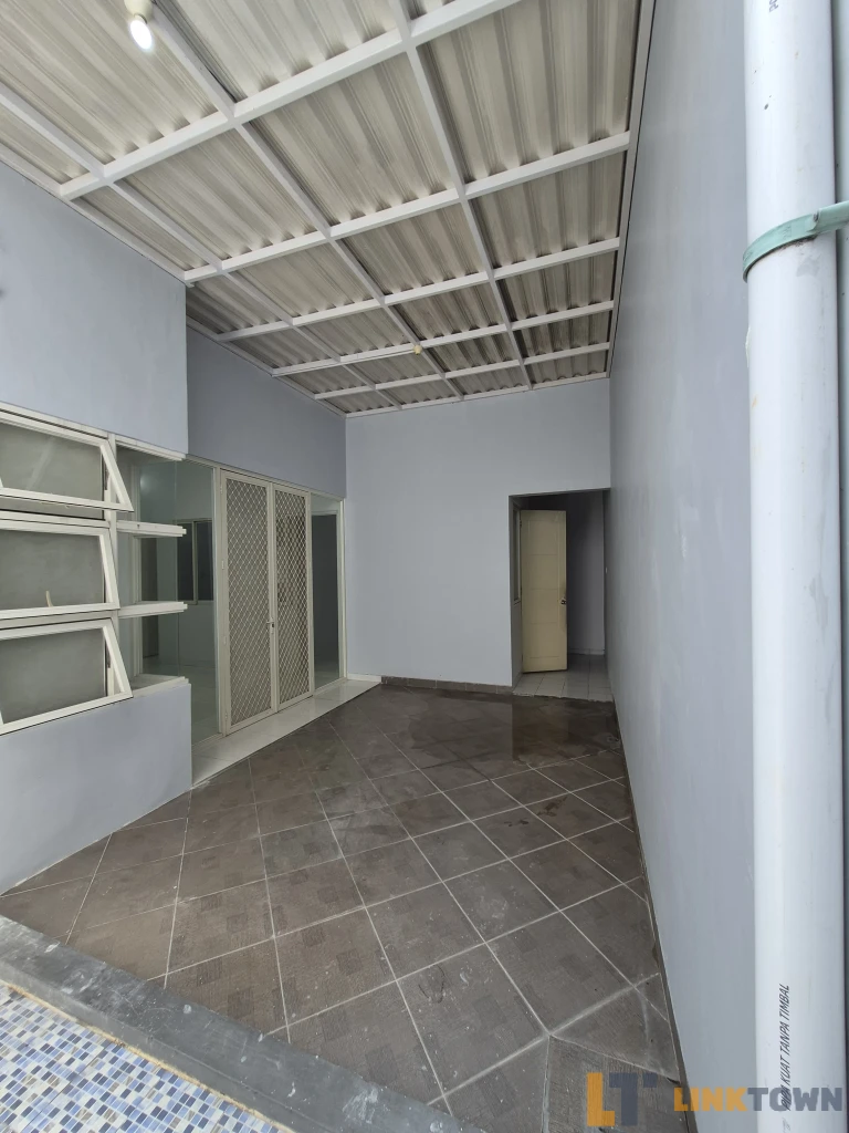 Rumah Strategis Graha Santoso Regency Rungkut Surabaya