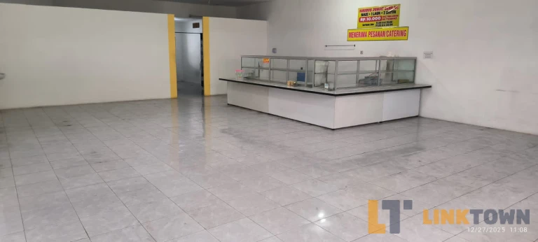 Dijual Toko Siap Pakai di Labruk Kabupaten Lumajang