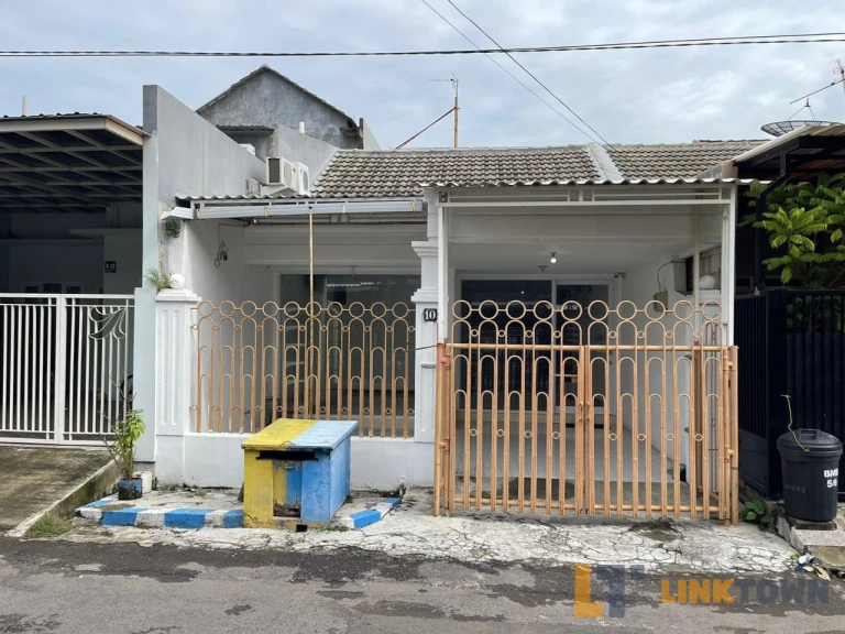 Harga Dibawah Pasaran Rumah 2 Lantai Siap Huni di Bendul Merisi Surabaya
