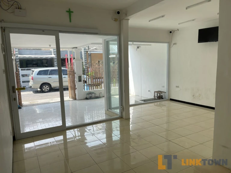 Harga Dibawah Pasaran Rumah 2 Lantai Siap Huni di Bendul Merisi Surabaya