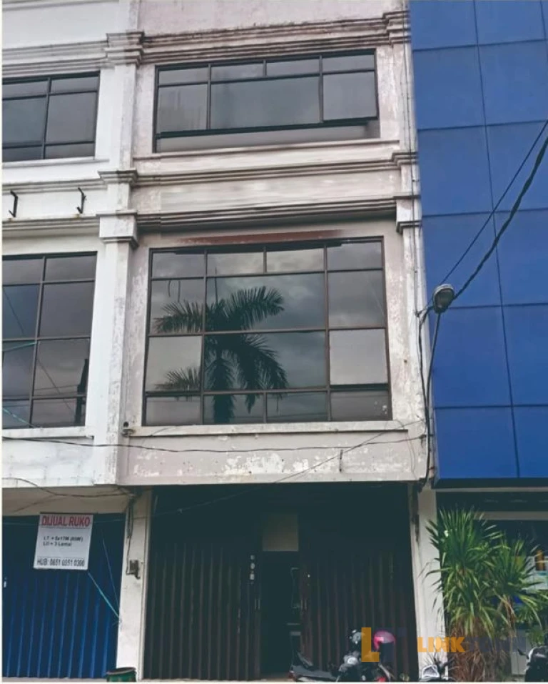 Ruko 3 Lantai Lokasi Strategis di Kalirungkut Surabaya