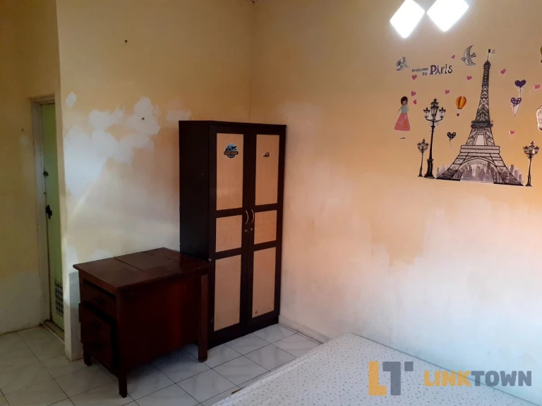 Dijual Rumah 2 Lantai Harga Dibawah Pasaran bisa Nego Ketintang Madya Surabaya