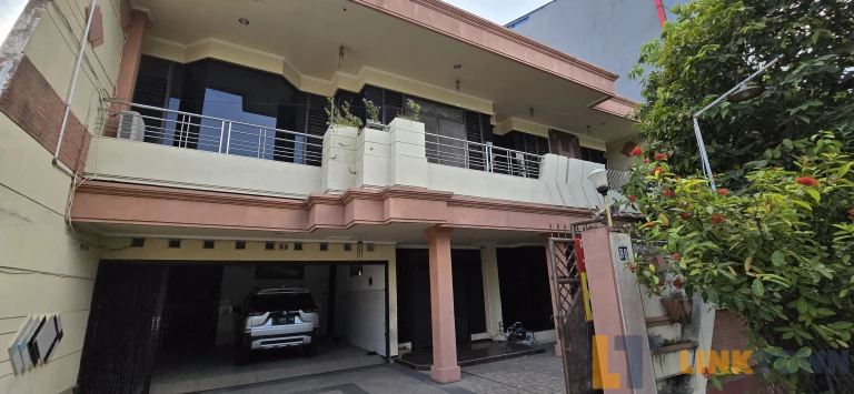 Dijual Rumah Full Furnished di Perumahan Villa Kalijudan Indah Surabaya