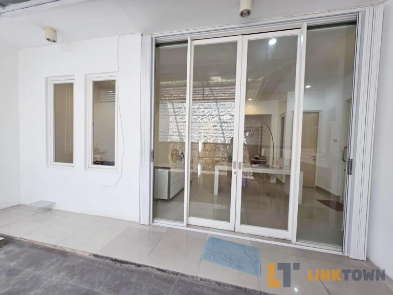 Rumah Harga Dibawah Pasaran bisa Nego di Wiguna Tengah Surabaya