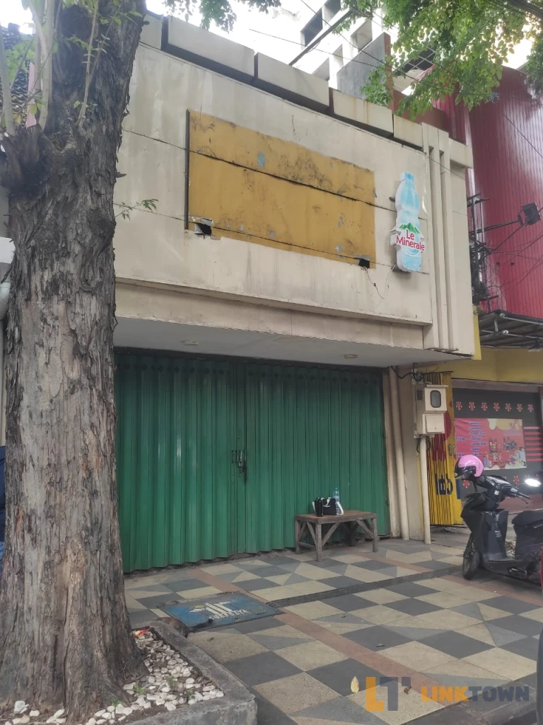 Disewakan Ruko 3 Lantai di Pusat Kota Surabaya