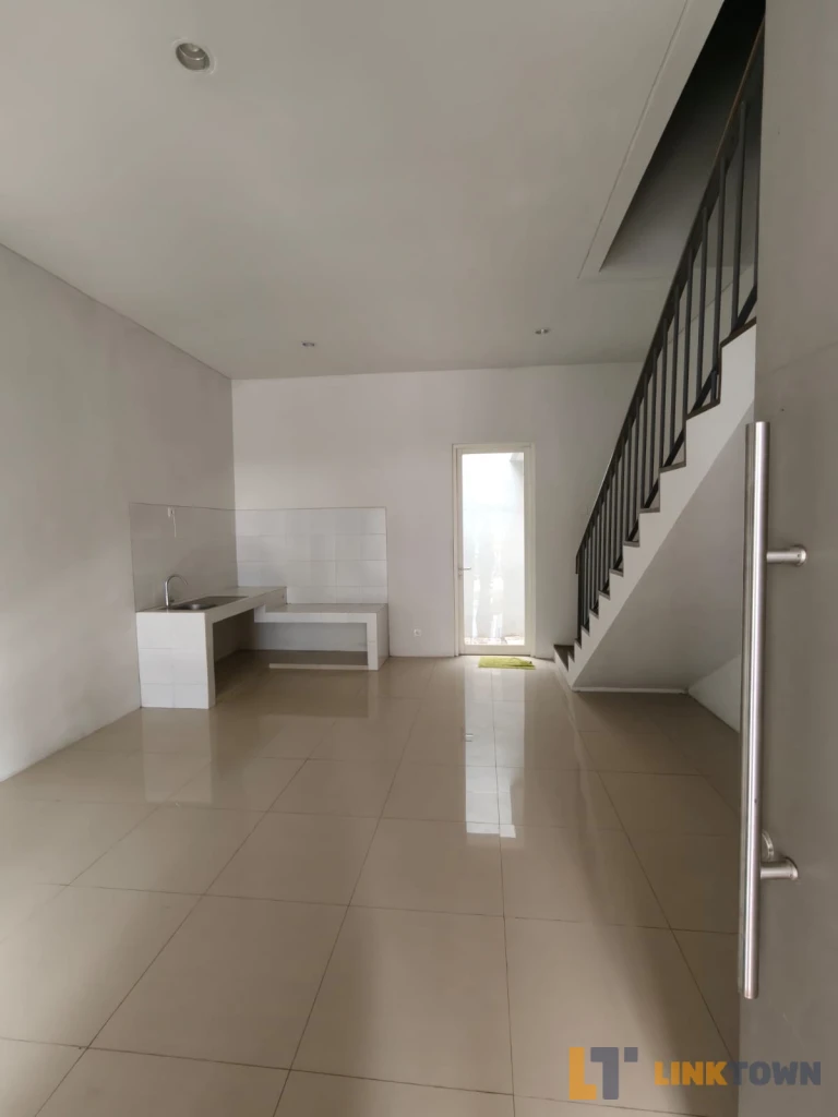 Disewakan Rumah 2 Lantai di Perumahan Springville Residence