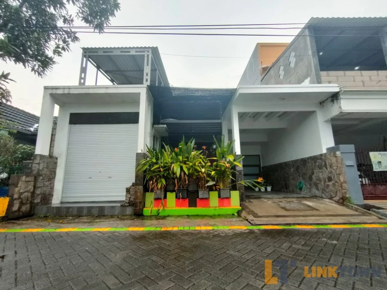 Dijual Rumah 2 Lantai Harga Dibawah Pasaran di Lidah Kulon Surabaya